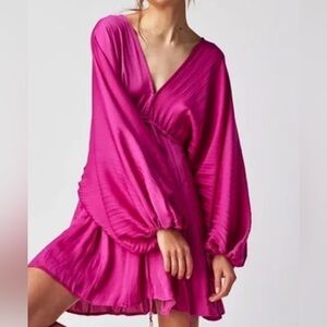Free People Fuchsia Pleated Long Sleeve V-Neck Mini Dress size XS